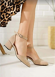 Kadın Ayakkabı Ten Süet Karnı Yarık Bilekten Bantlı Kısa Kalın Topuklu Ayakkabı 5 cm