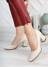 Kadın Ayakkabı Ten Cilt Kısa Topuklu Kapalı Kova Ayakkabı Günlük Ayakkabı 5 cm