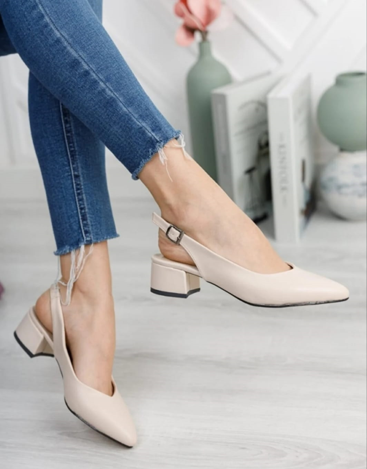 Kadın Ayakkabı Ten Cilt Kısa Topuklu Arkası Açık Abiye Ayakkabı Günlük Klasik Ayakkabı 3 Cm