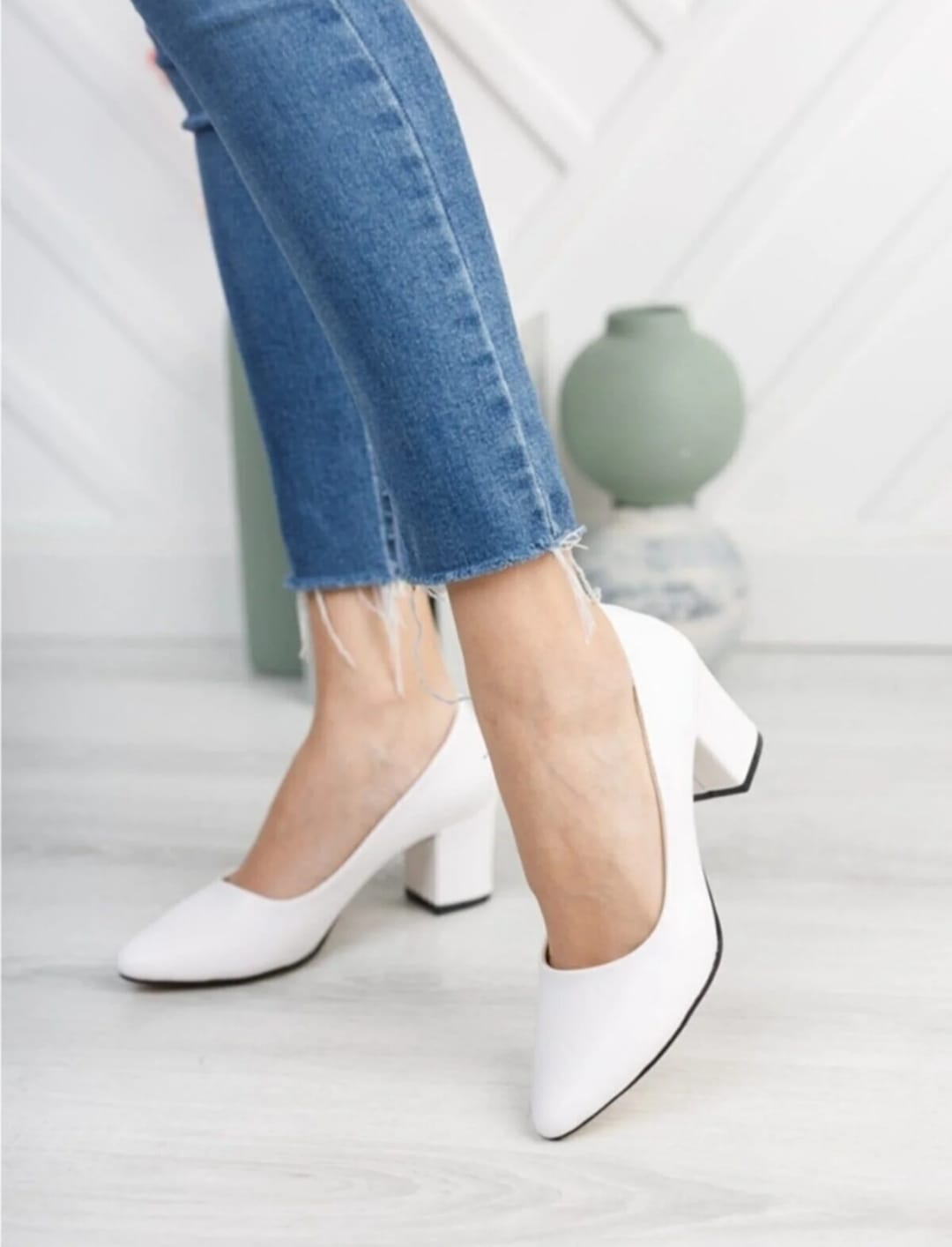 Kadın Ayakkabı Beyaz Cilt Kısa Topuklu Kapalı Kova Ayakkabı Günlük Ayakkabı 5 cm