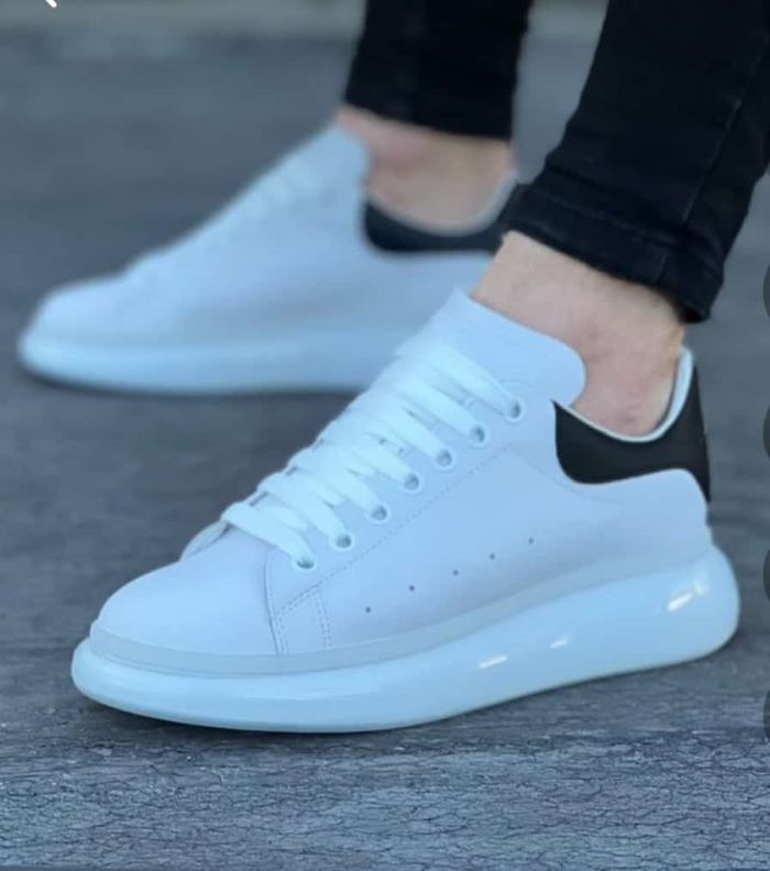 Sneaker Unisex Alexander Mcqueen Kalın Taban Günlük Spor Yürüyüş Ayakkabı Şeffaf Taban Beyaz-Siyah