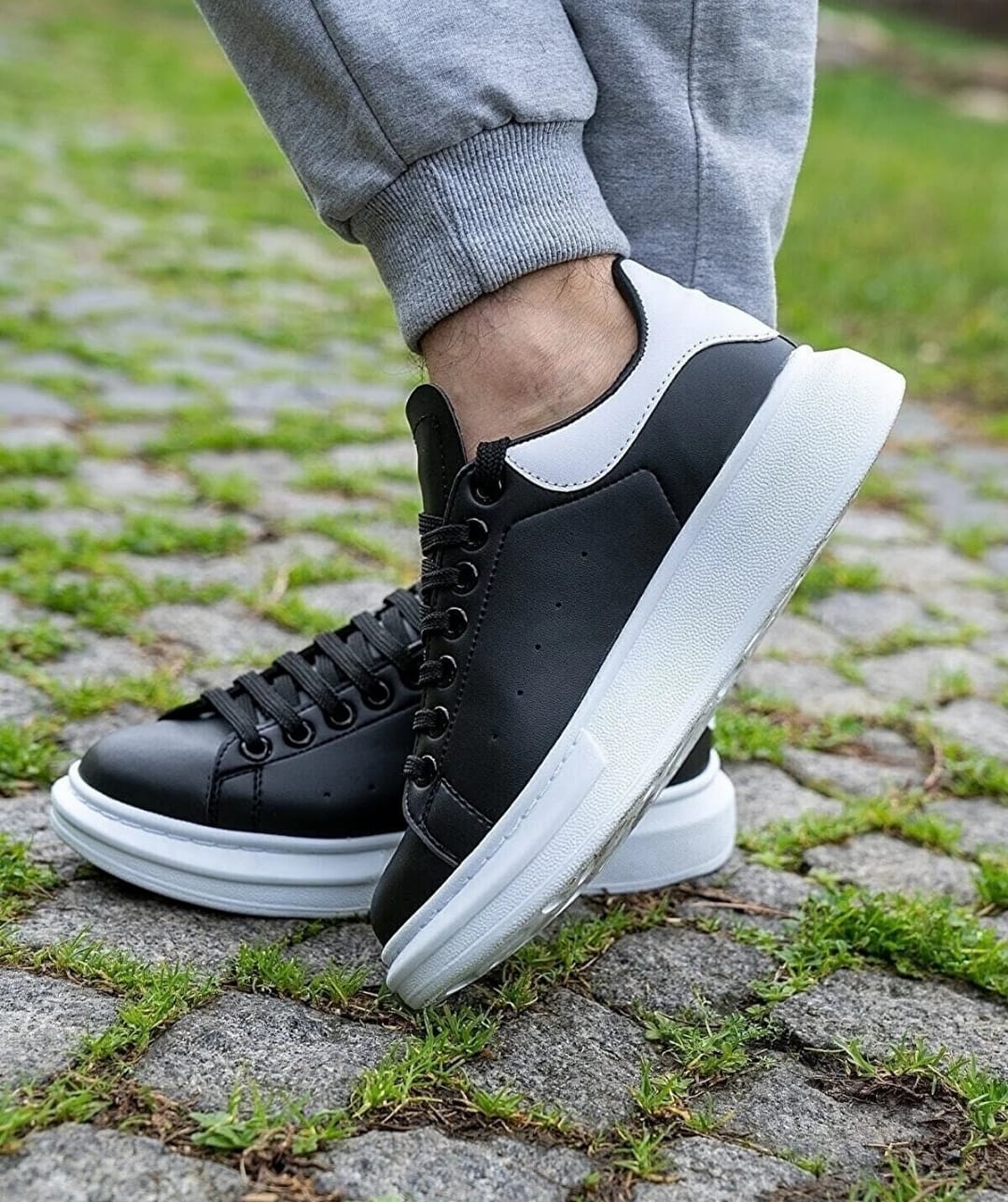 Sneaker Unisex Siyah Beyaz Alexander Mcqueen Kalın Taban Günlük Spor Yürüyüş Ayakkabı
