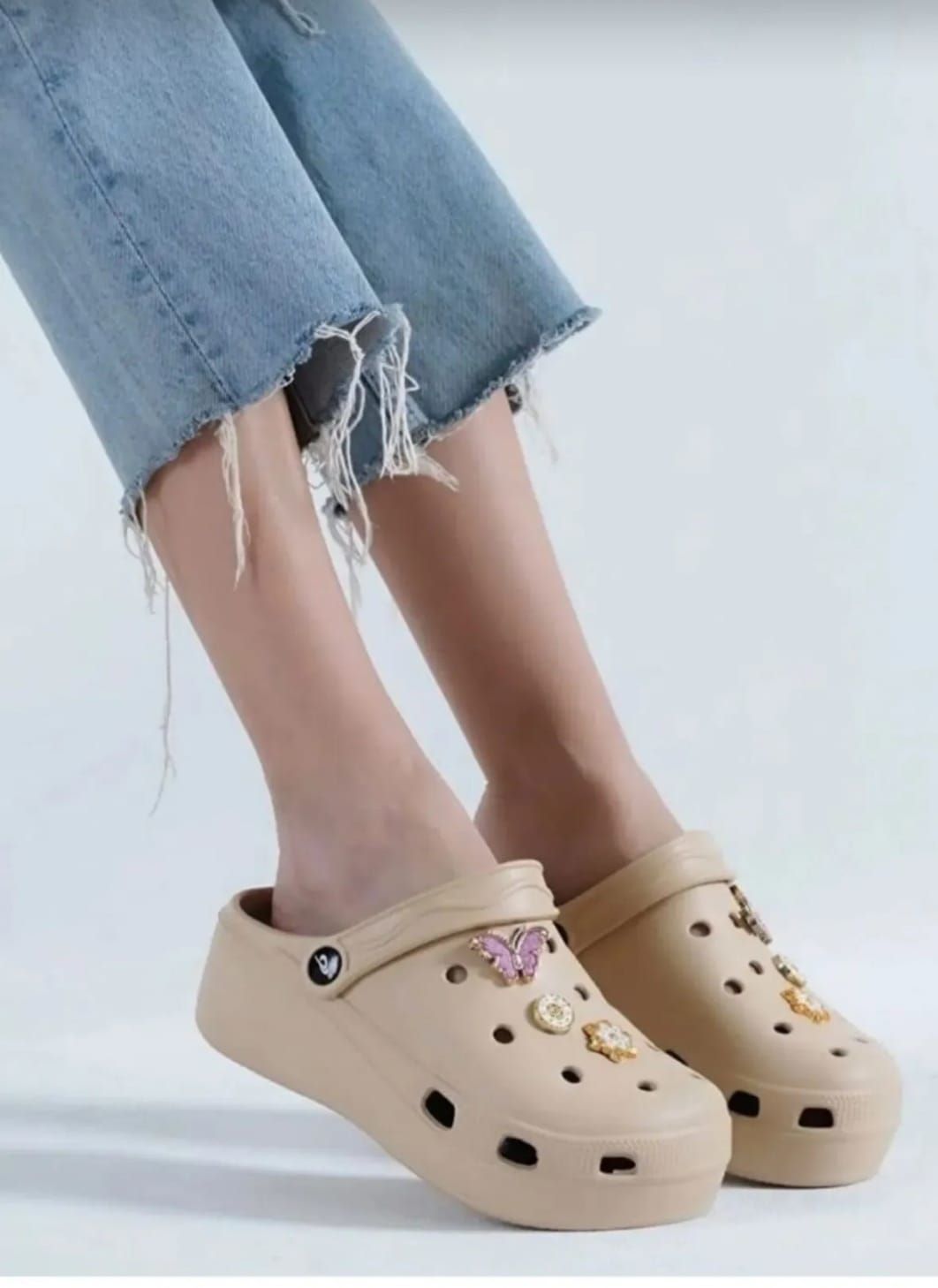 Cross Terlik Bej Ten Unisex Tam Ortopedik Deniz Havuz Doktor Hemşire Aşcı Labaratuvar Terlik Günlük