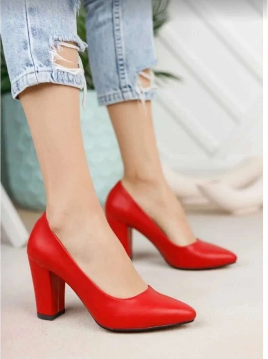 KADIN YÜKSEK KASİK PLARTFOM TOPUKLU GÜNLÜK AYAKKABI KIRMIZI 9 CM
